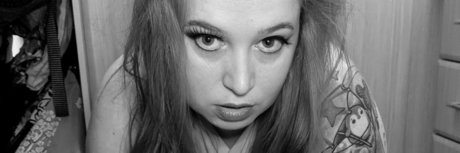 Sambuca Sparkles nudes model img