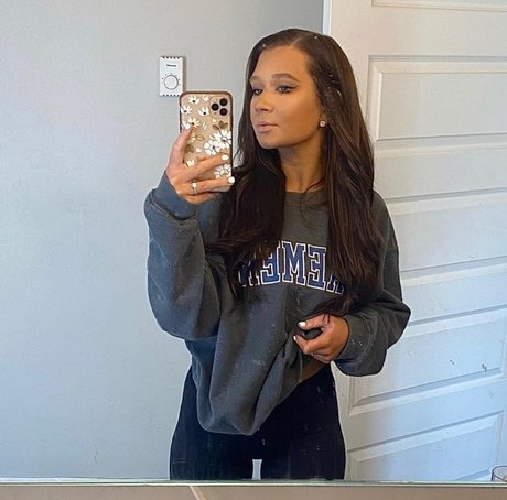 Samantha Anne pornographic actress image