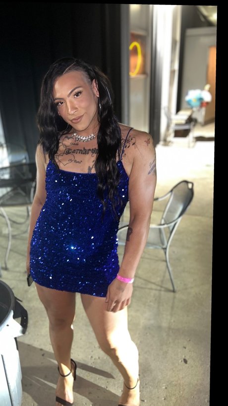 Karma baker adult model image