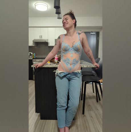 Leanne rude clown_ perfect actress photos