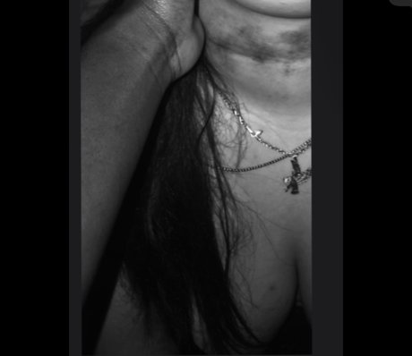 Gangstas Playhouse pornstar free picture