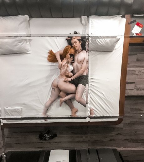 Thepoisoncherry pornstar naked gallery