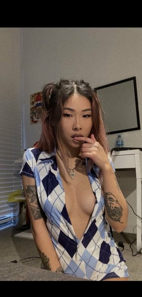 skylarskywalker00 nude pornstar picture