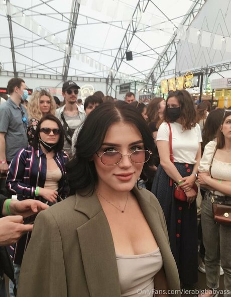 lerabigbabyass xxx actress pictures