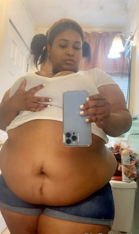 bigbellyjudy top star pic