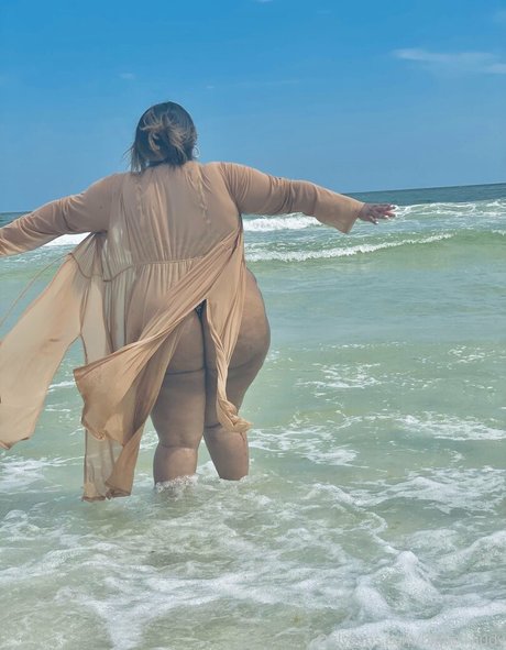 bigbellyjudy star beautiful img