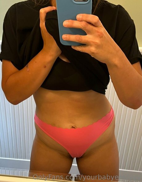 yourbabyemilyyy star adult image