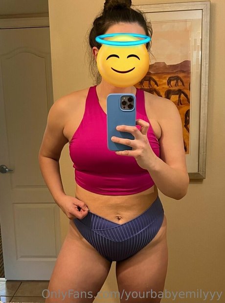 yourbabyemilyyy star xxx image