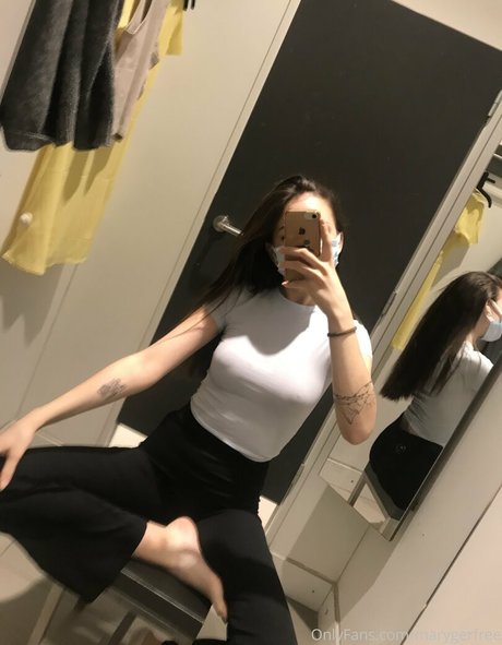 marygerfree sexy actress image