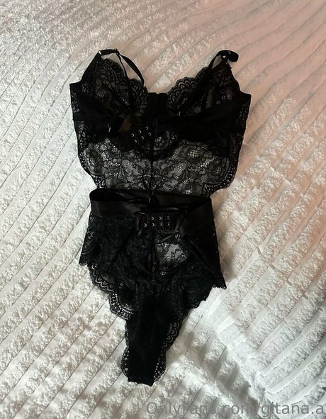 gitana a exclusive star images