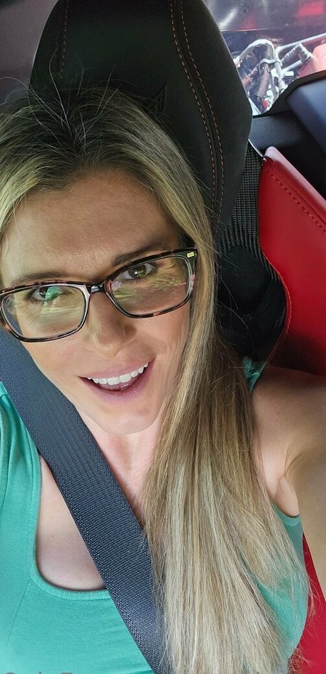 tanned onlyfans xxx photos