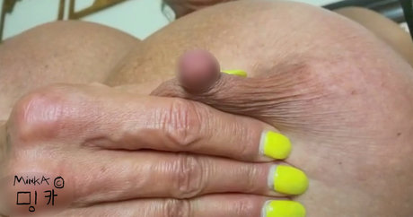 MinkaXXX nude pornstar galleries