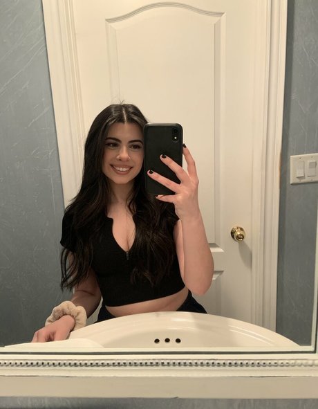 ThatGirlGatto adult actress photos