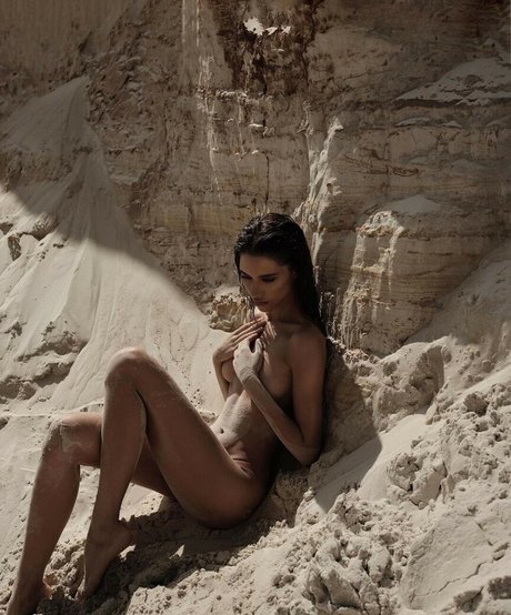 Victoria Perusheva sexy model archive