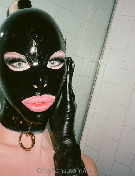 missvaleriexxx pornstar pretty galleries