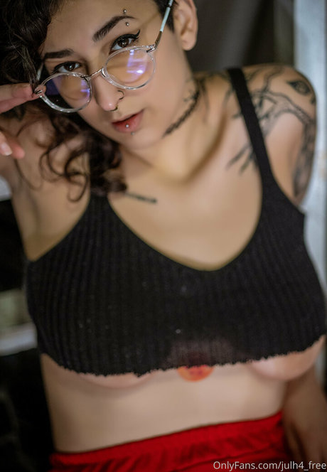 julh4 free model hd image