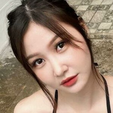 gym asian onlyfans beautiful nude pic