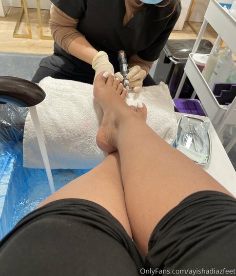 ayishadiazfeet pornstar naked pics