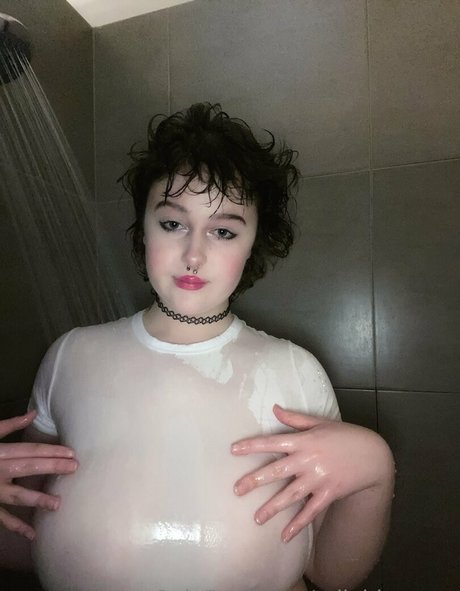 milabloomoo pornstar exclusive photos