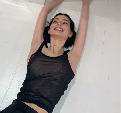 Meadow Walker pornstar sexy picture