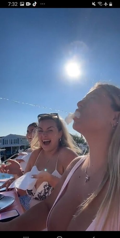 Katelyn Scannell naked actress galleries