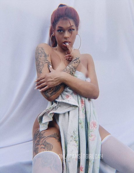 transsohot sexy star picture