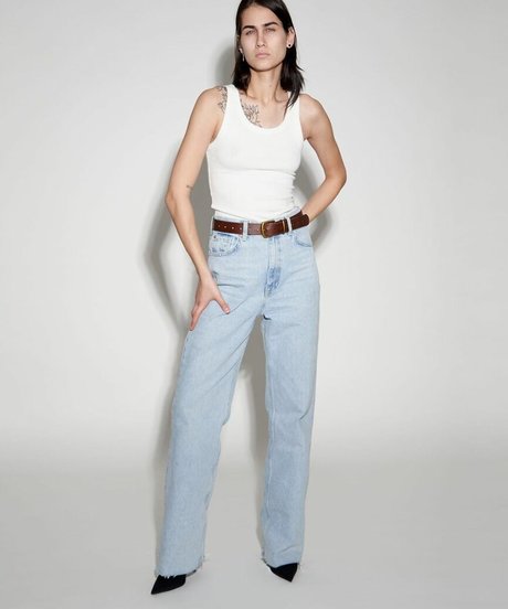 Emma Goldberg naked actress pics