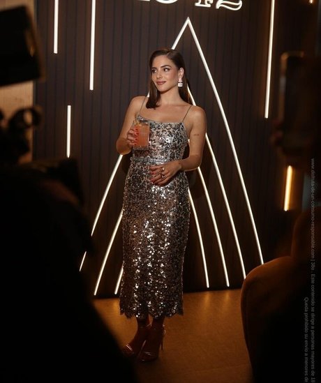 Andrea Duro star beautiful pics