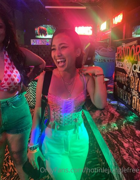 hotinlejunglefree xxx star pics