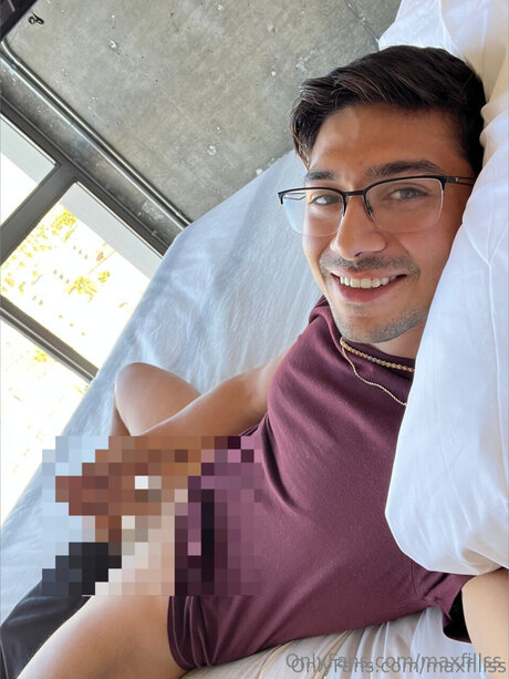 maxfillss model exclusive pictures