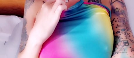 LauraLux model image