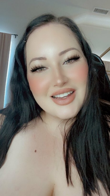 beautiful bbw onlyfans nude gallery
