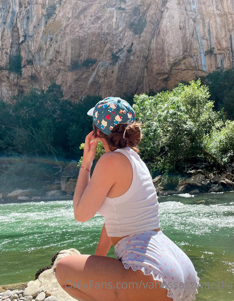 vanessaszwaczka nice star pic