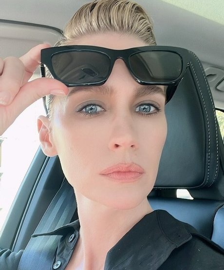 January Jones pornstar erotic photo