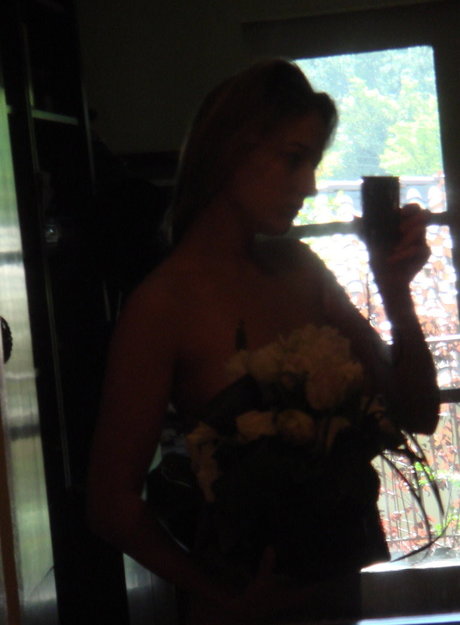 Leelee Sobieski best model archive