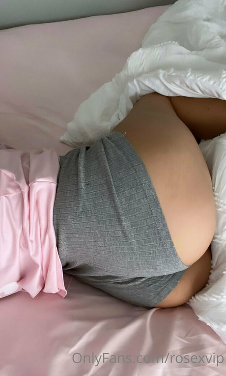 yourgirlfriendrose pornstar perfect image