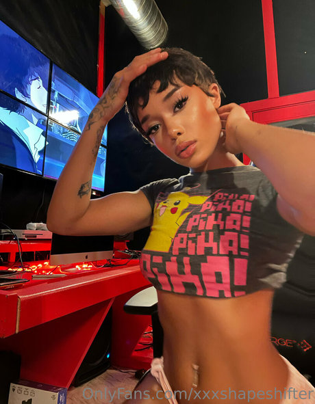 xxxshapeshifter pornstar erotic images