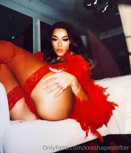 xxxshapeshifter star nudes photo