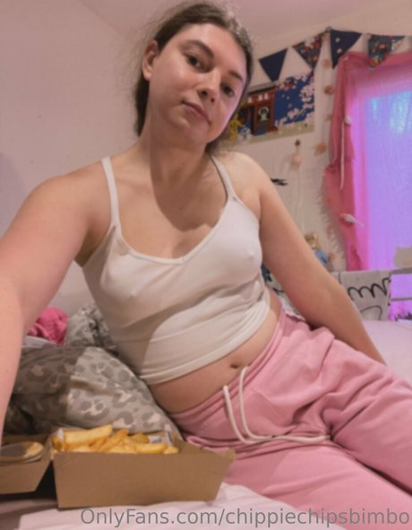 chippiechipsbimbo free actress gallery