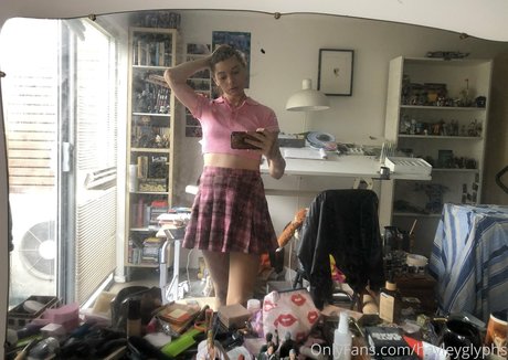 lgbt onlyfans beautiful naked gallery