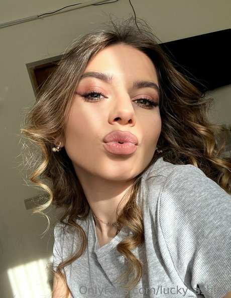 lucky ashley star pornographic photo