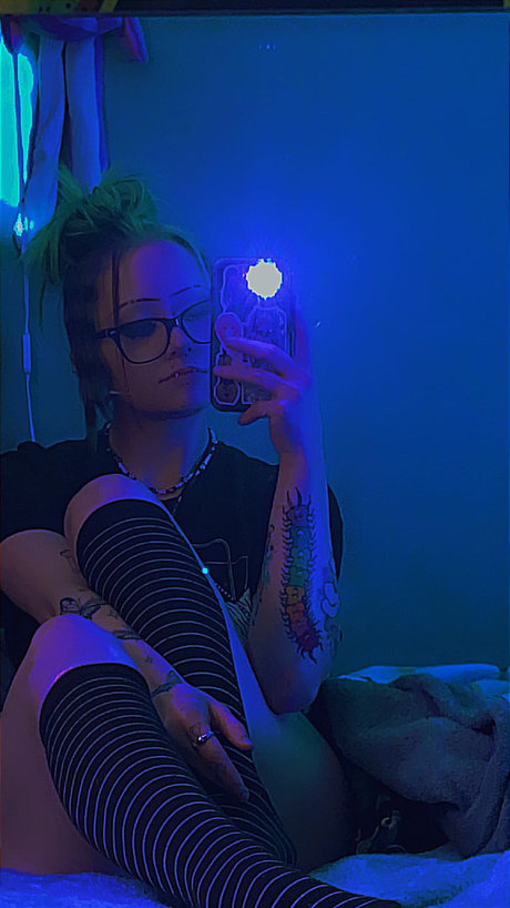 Satanz Unicorn sexy star gallery