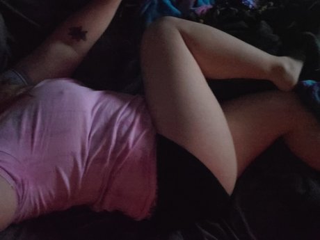 RedHotMomma model sexy pics