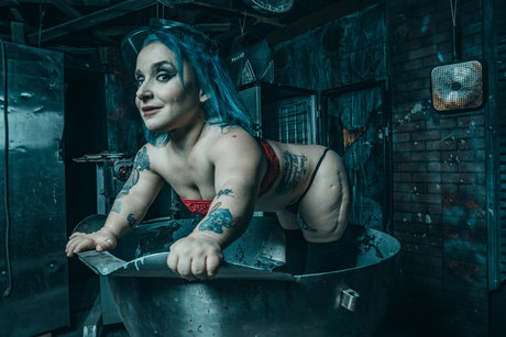 Midget Stripper xxx sassee Cassee free high quality actress gallery