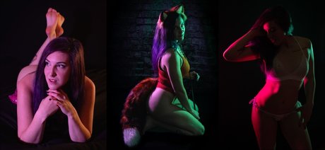 Saria Foxx sexy model photo