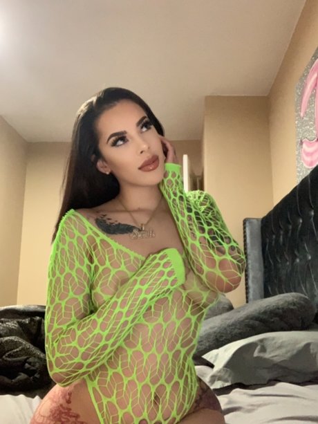 The Real Saraphine art model pic