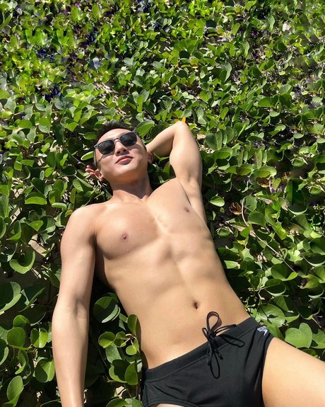 saran read bio_ pornstar nude picture