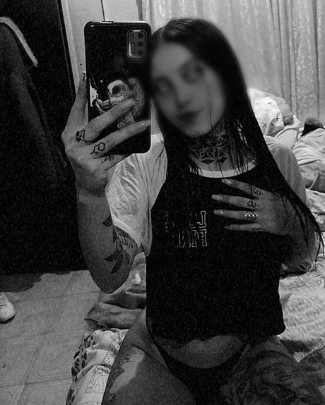 Samsita nude model archive