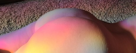 SamSamSoaker actress pic