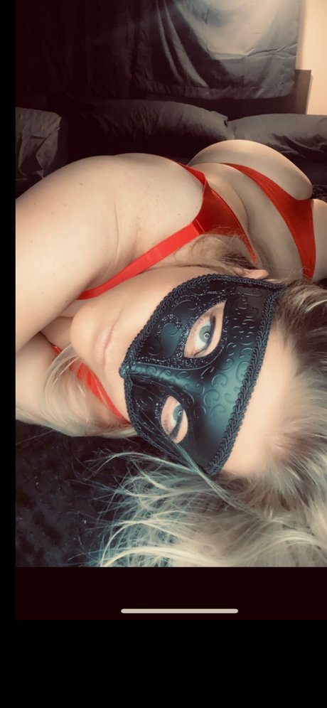 Saramarie1376 nude model photos